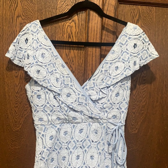 Soprano | Nordstrom Pale Blue Lace Ruffle Neckline Midi Faux Wrap Medium Dress - Picture 1 of 7